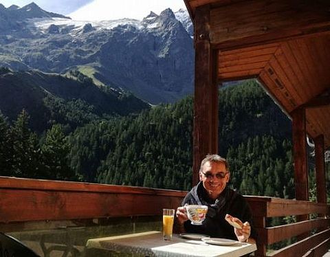 Petit déjeuner au soleil